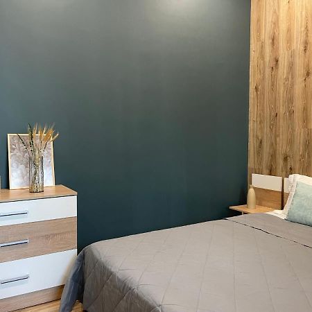 Whitehome In Park Avenue Exclusive Астана Екстериор снимка